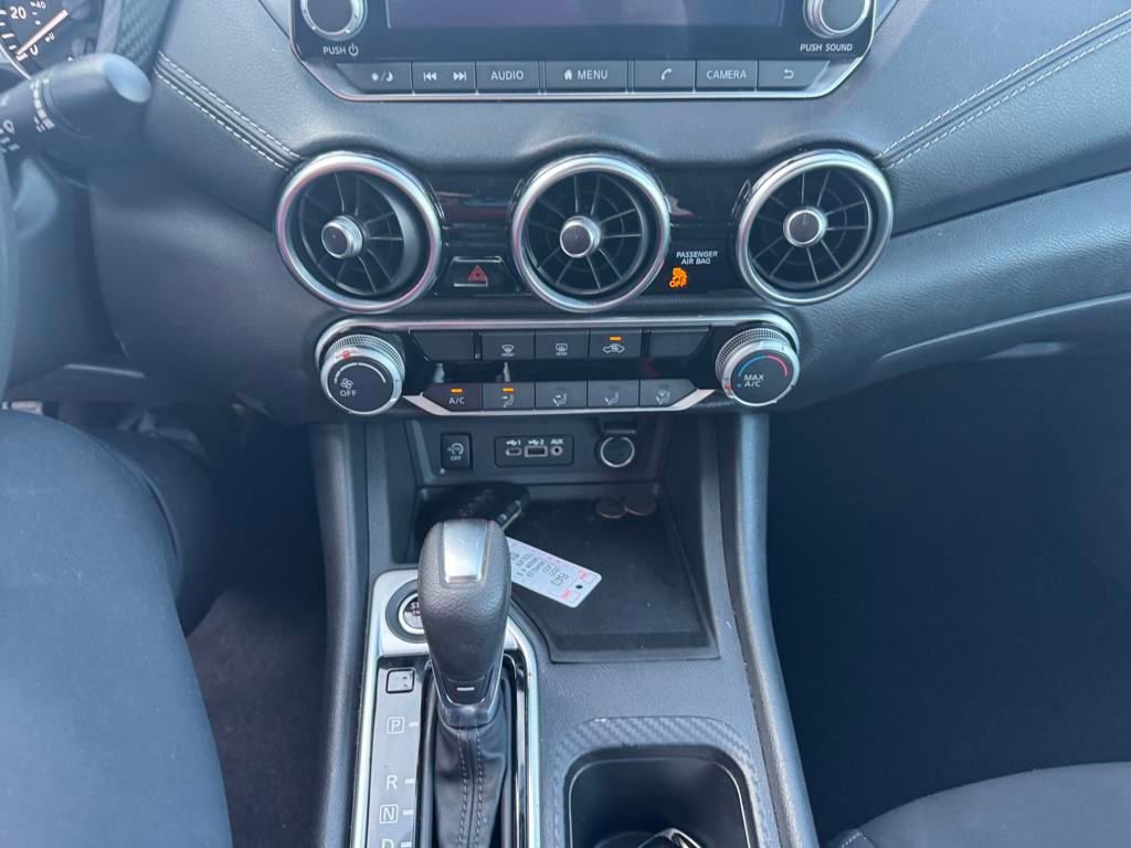 2024 Nissan Sentra SV photo 17