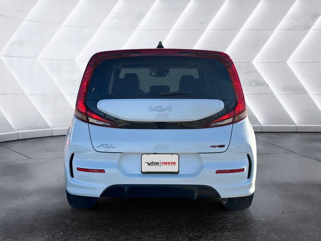 2022 Kia Soul GT-Line photo 4
