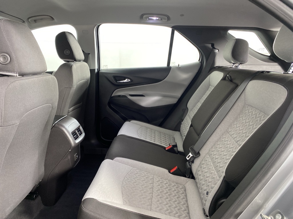 2024 Chevrolet Equinox LS photo 3