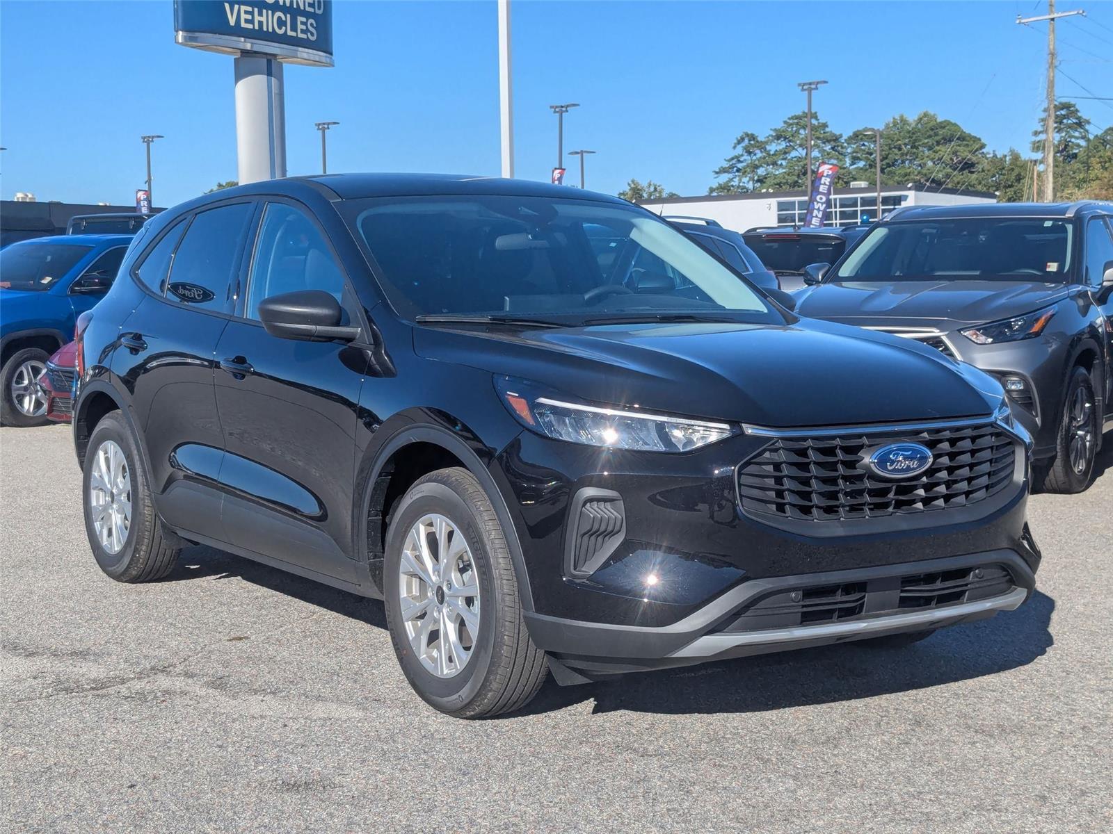 2026 Ford Escape Active photo 3