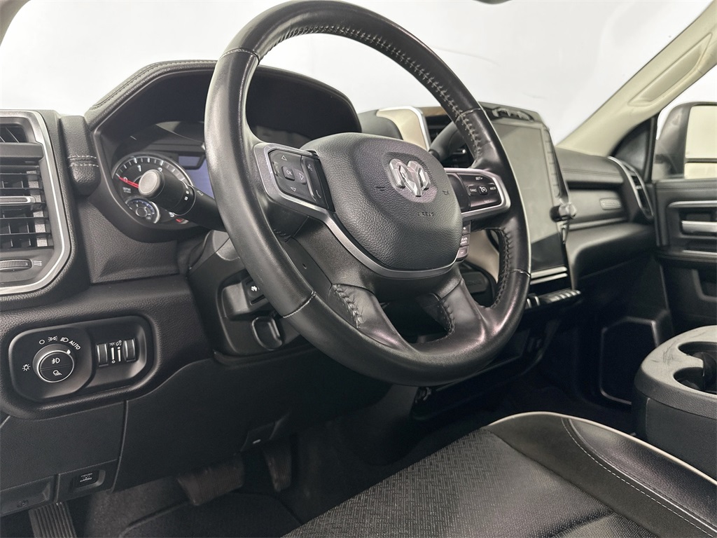 2024 Ram 2500 Laramie photo 9