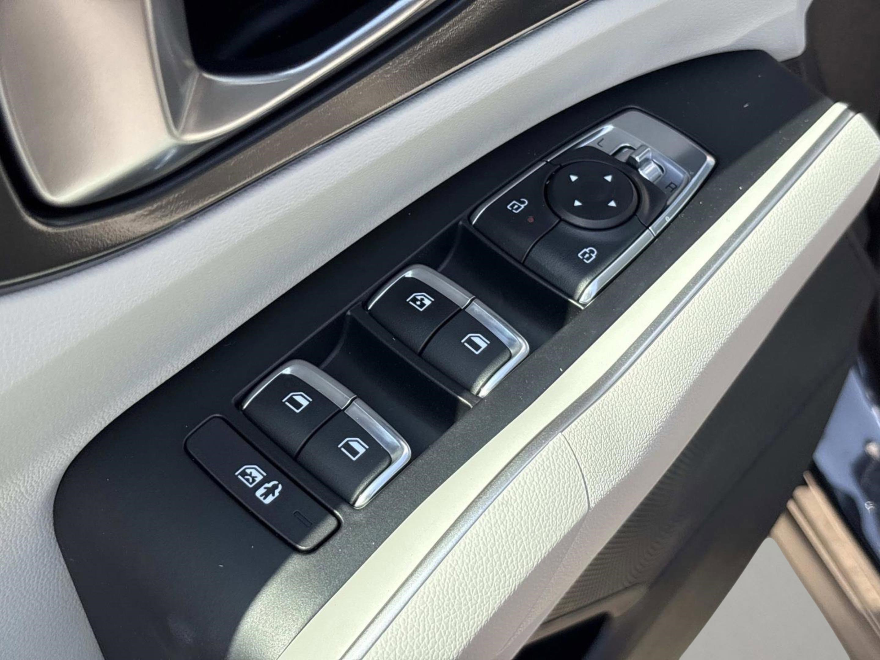 2026 Kia Sorento EX photo 17