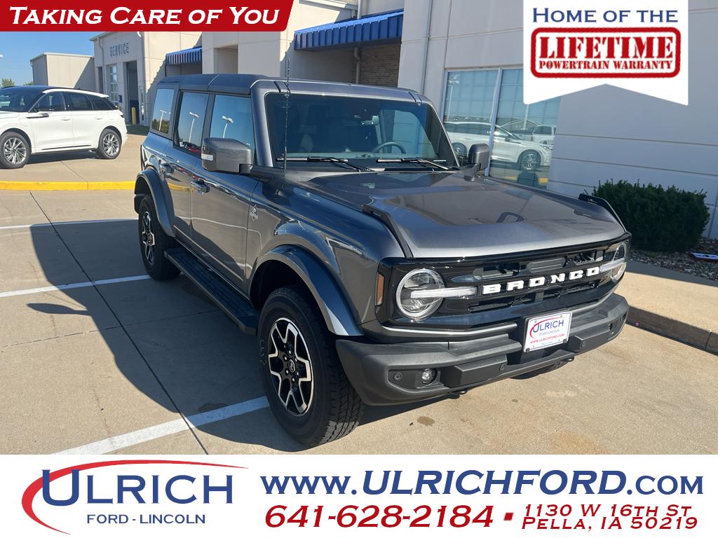 2024 Ford Bronco 4-Door Outer Banks's photo