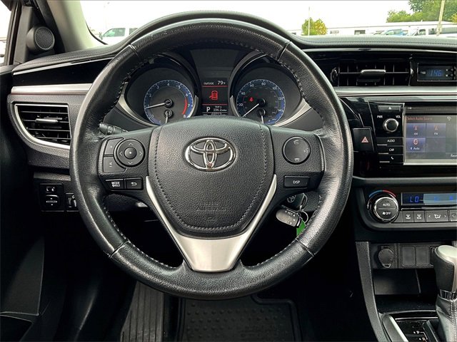 2016 Toyota Corolla Plus photo 16