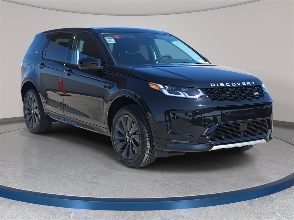 2025 Land Rover Discovery Sport S photo 2