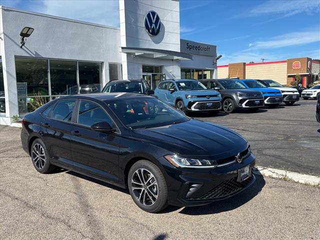 2025 Volkswagen Jetta Sport photo 5