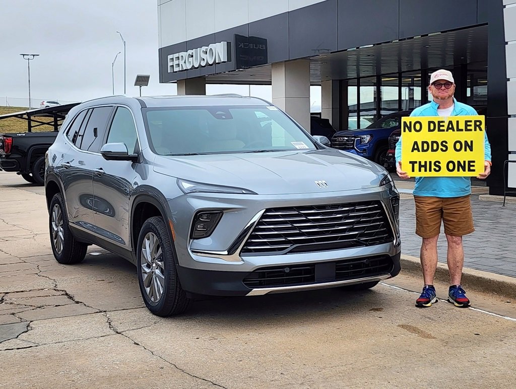 2026 Buick Enclave Preferred's photo