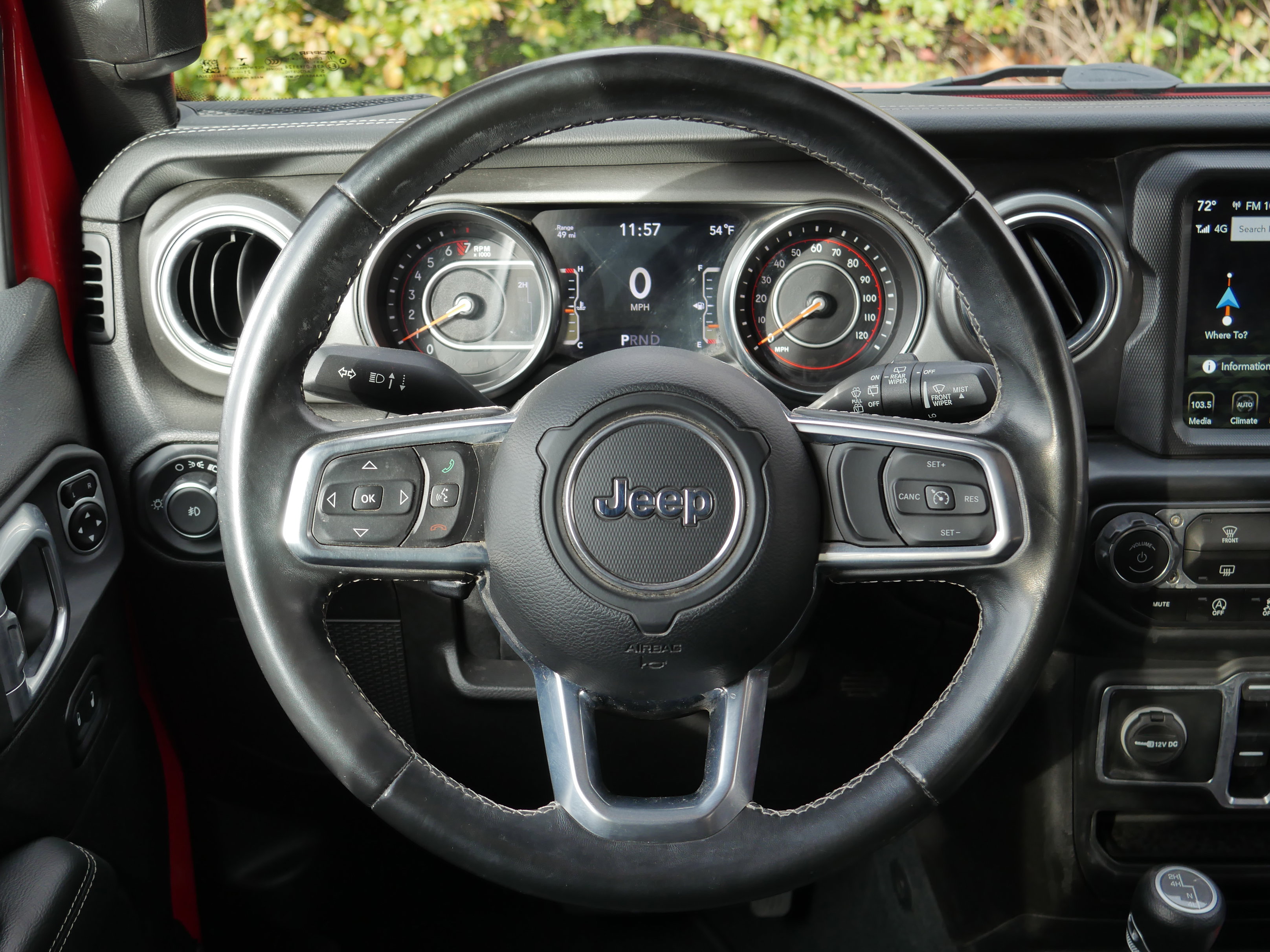 2020 Jeep Wrangler Unlimited Sahara photo 3