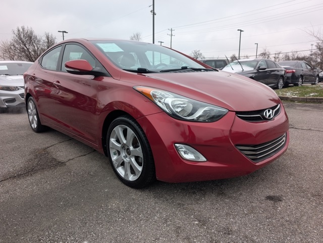 2013 Hyundai Elantra Limited's photo