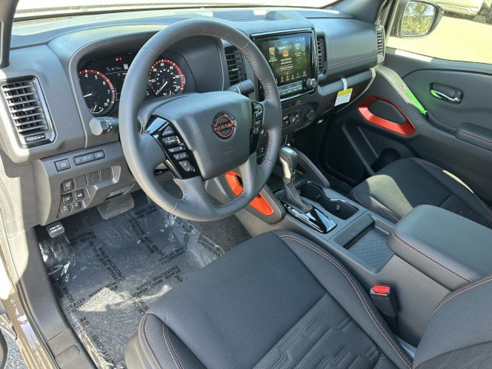 Used 2024 PEARL WHIT Nissan 2.5 SR image 31