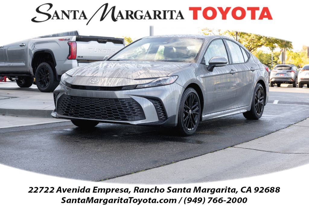 2026 Toyota Camry SE's photo