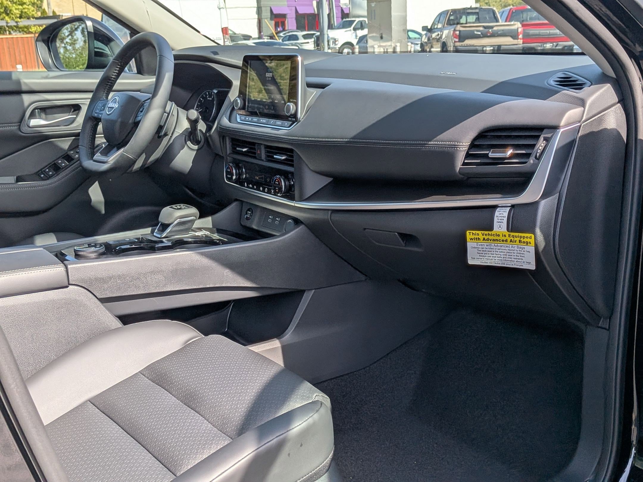 2026 Nissan Rogue SV photo 24