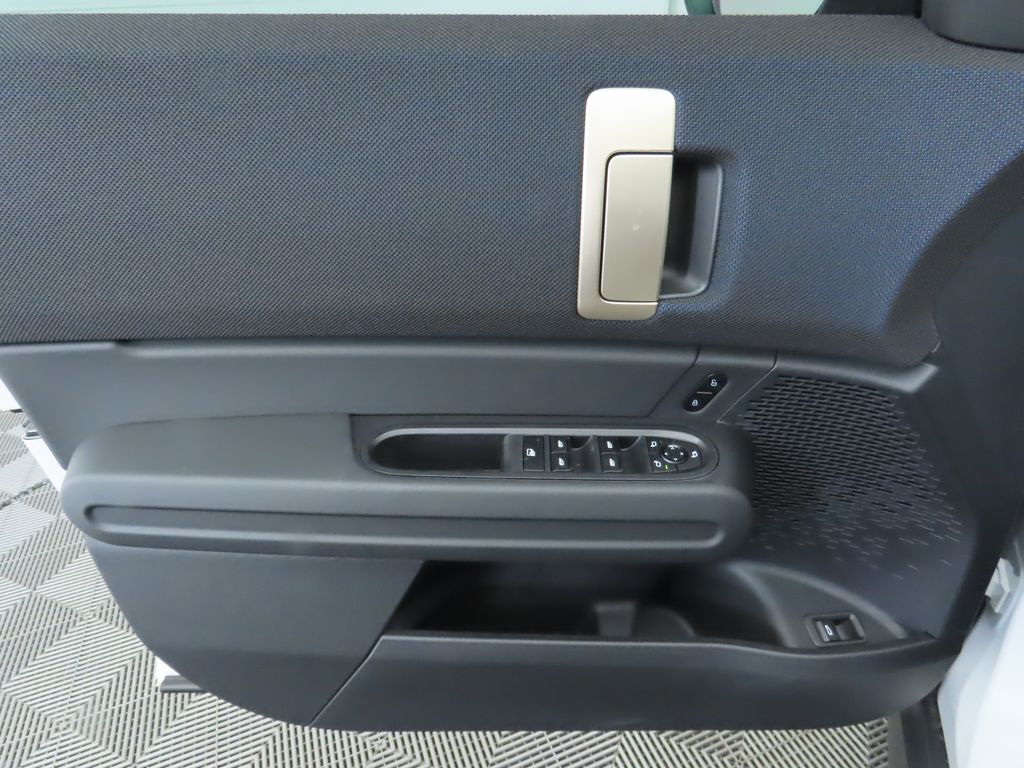 2025 Mini Countryman ALL4 Signature photo 23