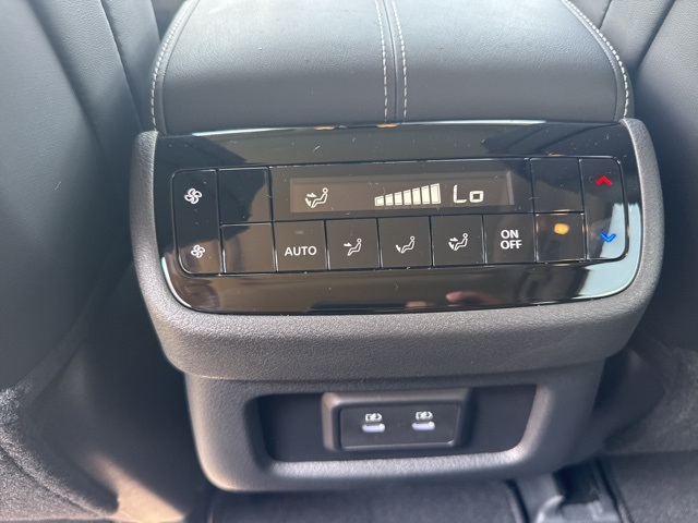 2026 Infiniti QX60 Pure photo 7