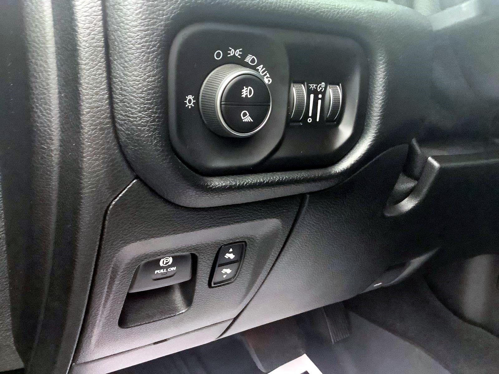 2019 Ram 1500 Big Horn Lone Star photo 8