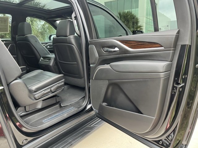 2023 Cadillac Escalade ESV Premium Luxury photo 25