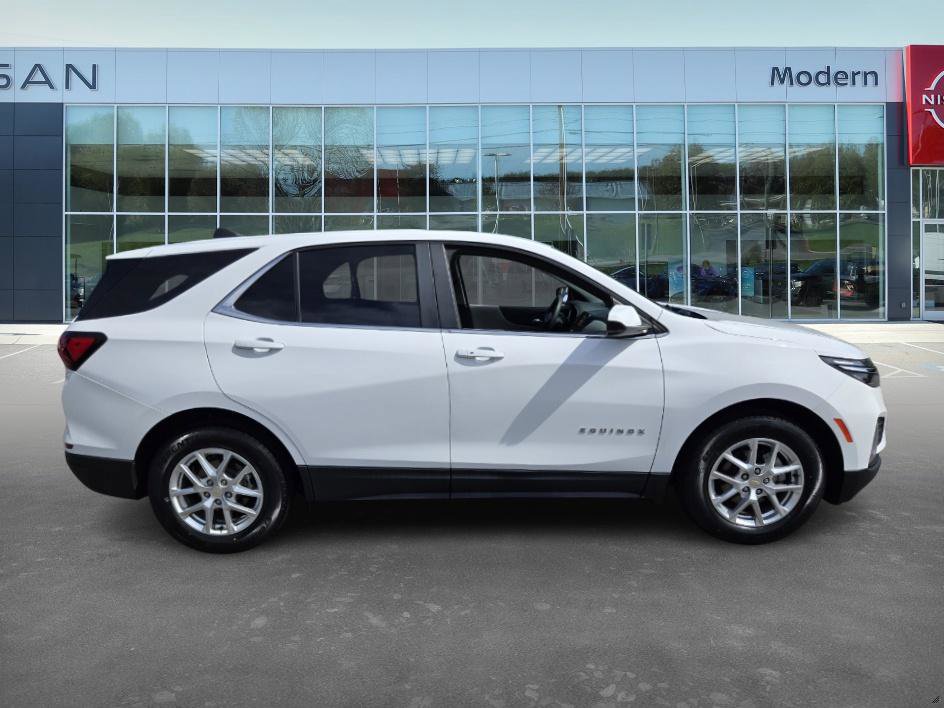 2022 Chevrolet Equinox LT photo 4