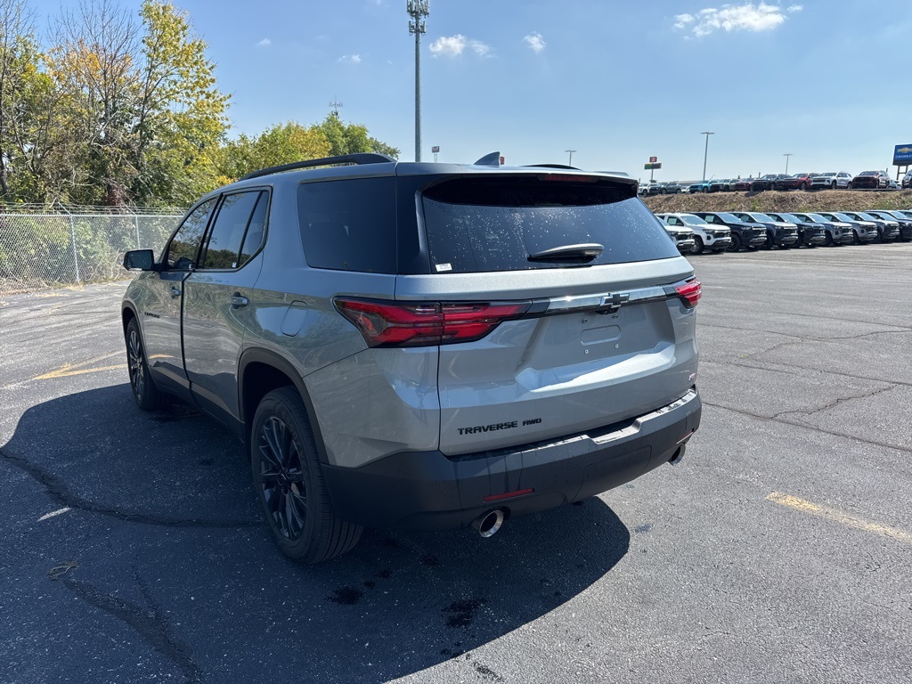 2023 Chevrolet Traverse RS photo 13