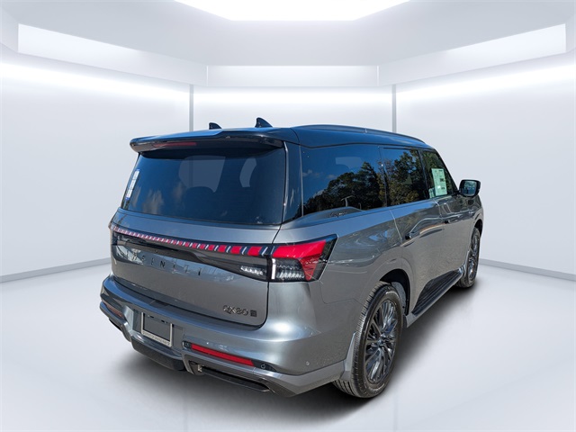 2026 Infiniti QX80 photo 2