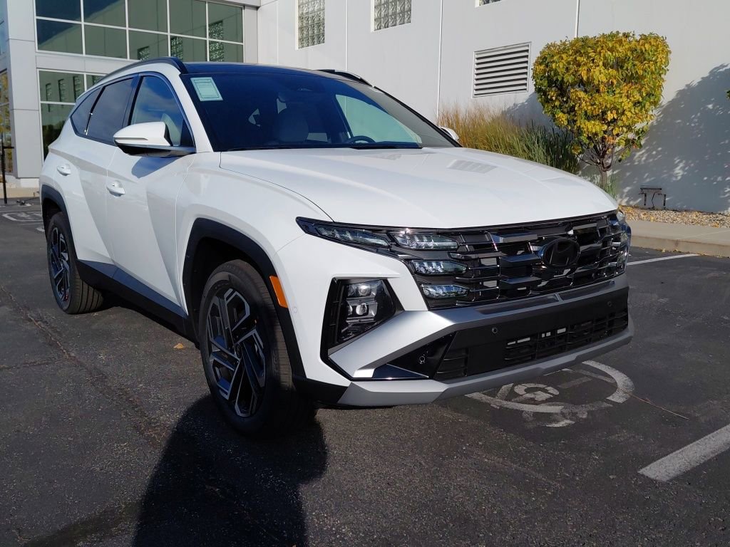 2026 Hyundai Tucson Limited photo 4