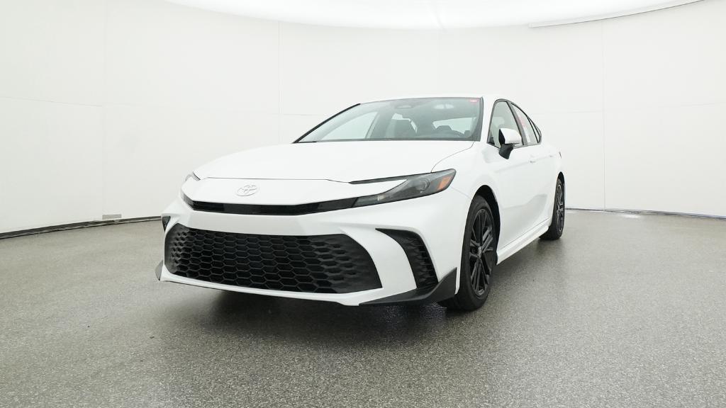 2025 Toyota Camry SE photo 4