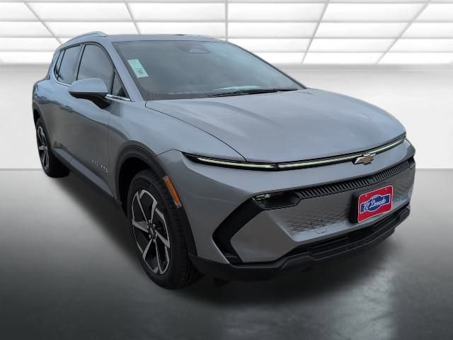 2026 Chevrolet Equinox EV 2LT's photo