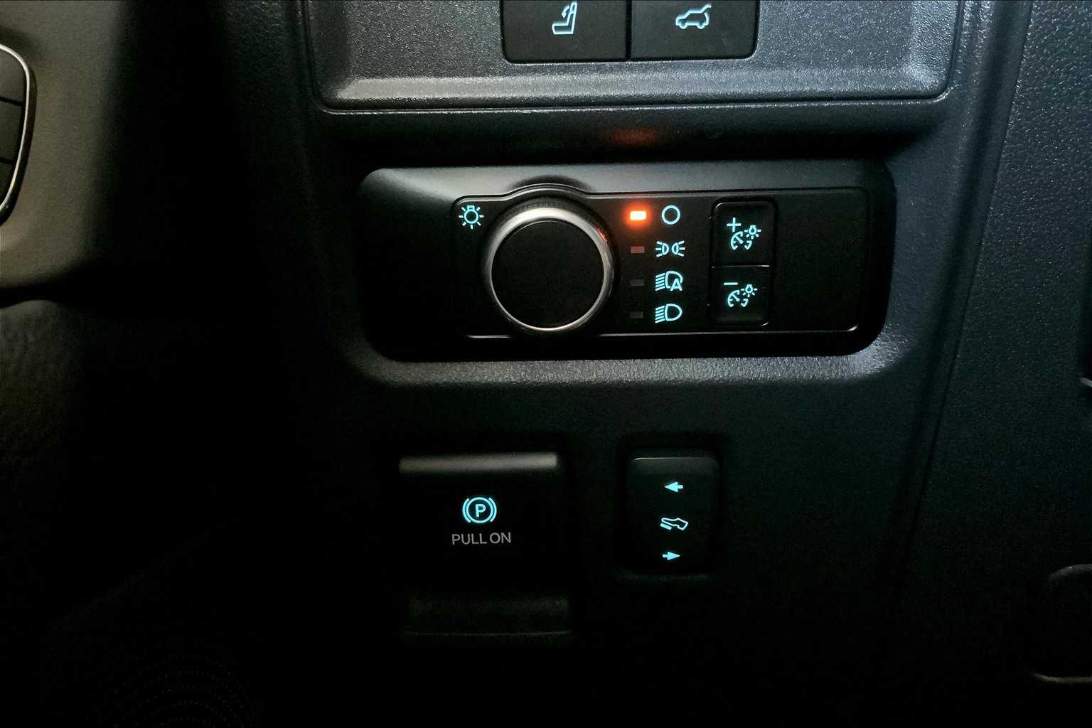 2024 Ford Expedition MAX XLT photo 28