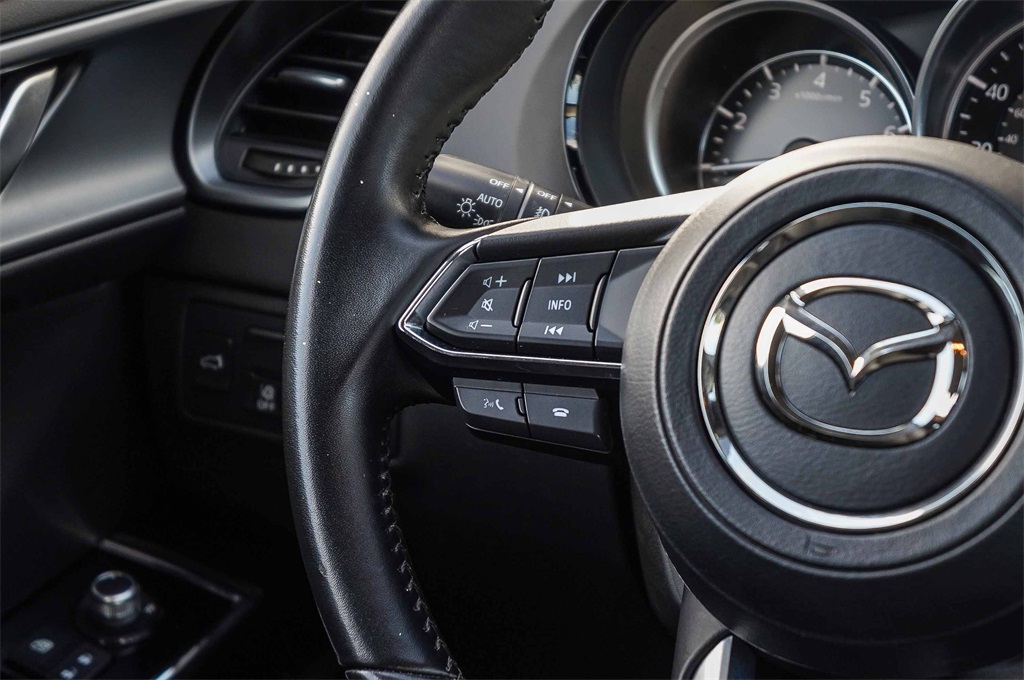 2023 Mazda CX-9 Touring photo 14