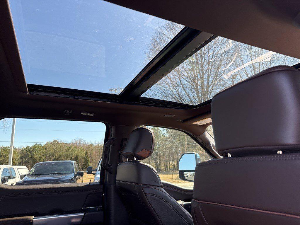 2025 Ford F-250 King Ranch photo 13