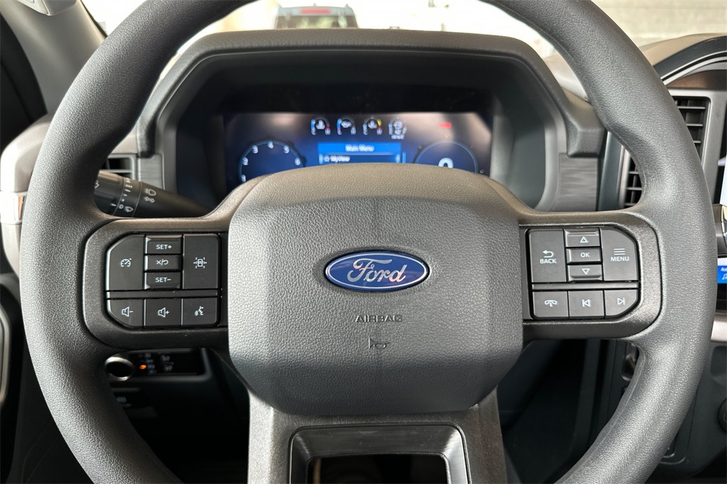 2025 Ford F-150 XL photo 19