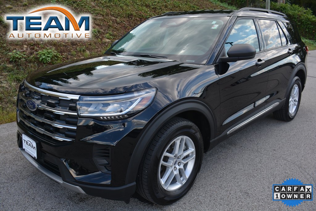 2025 Ford Explorer Active's photo