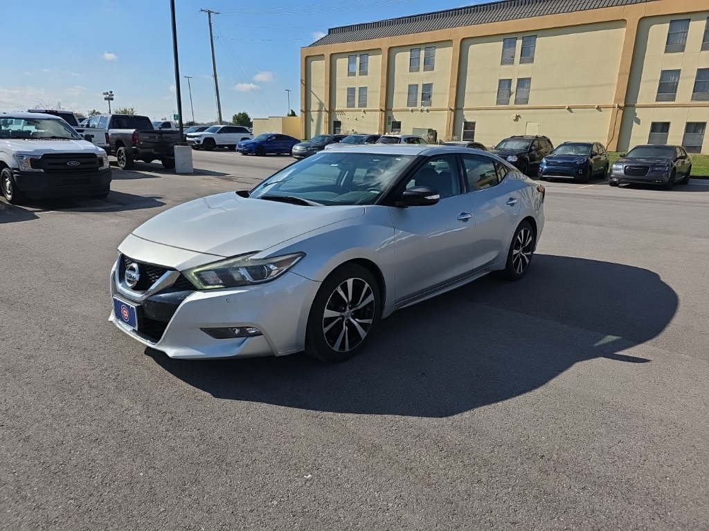 Used 2018 Nissan Maxima SV with VIN 1N4AA6AP5JC386100 for sale in Kansas City