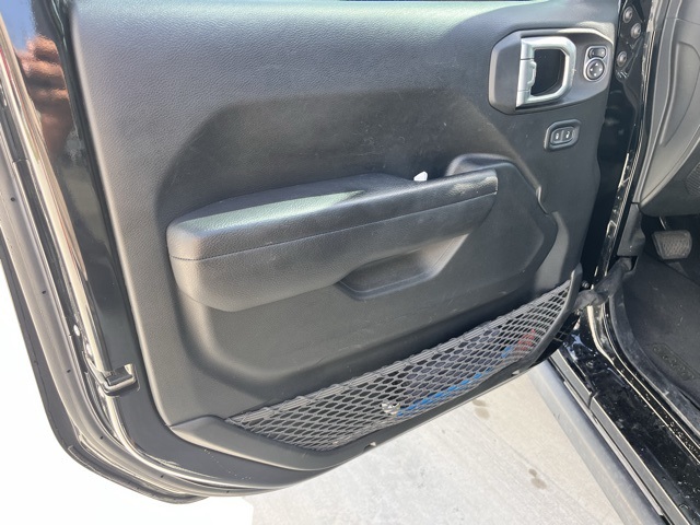 2023 Jeep Gladiator Willys photo 10