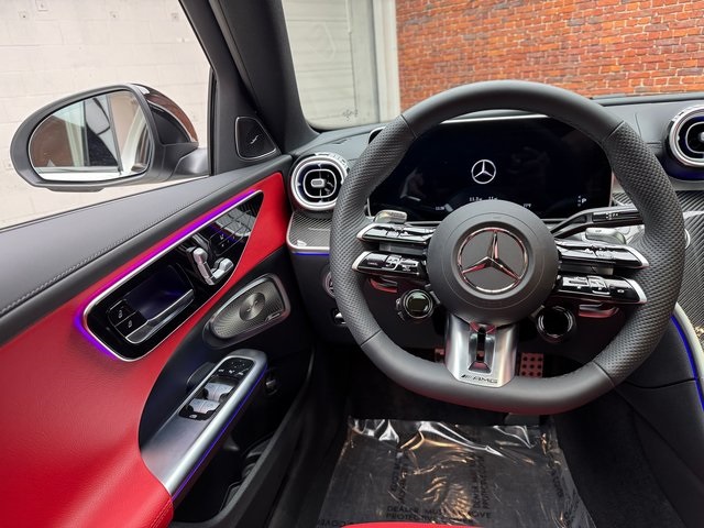 2025 Mercedes Benz C 43 AMG photo 13