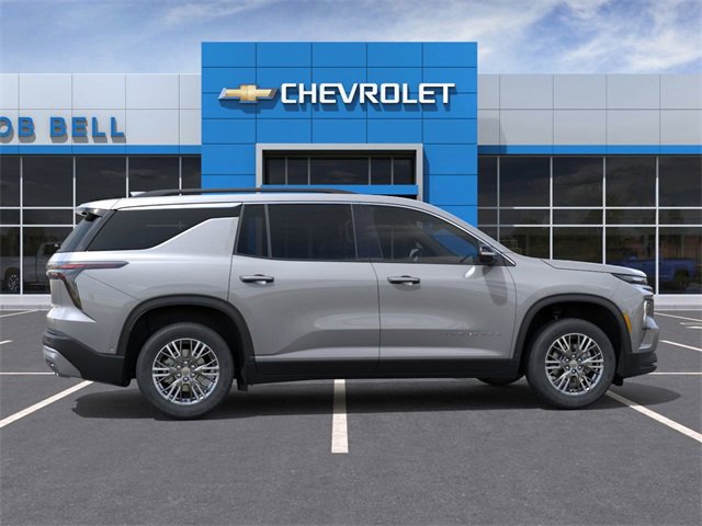 2025 Chevrolet Traverse photo 5