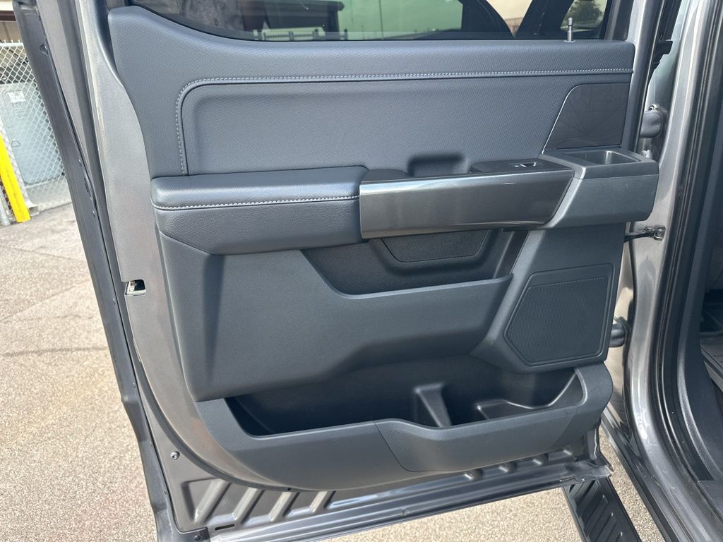 2021 Ford F-150 XLT photo 34