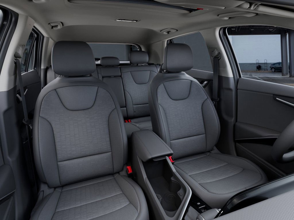 2025 Kia Niro SX Touring photo 12