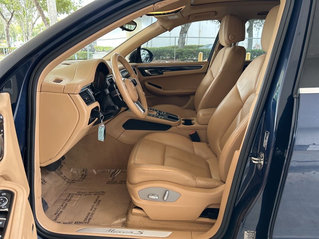 2015 Porsche Macan S photo 5