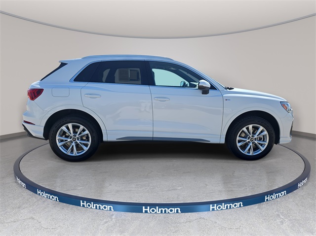 2025 Audi Q3 S line Premium photo 3