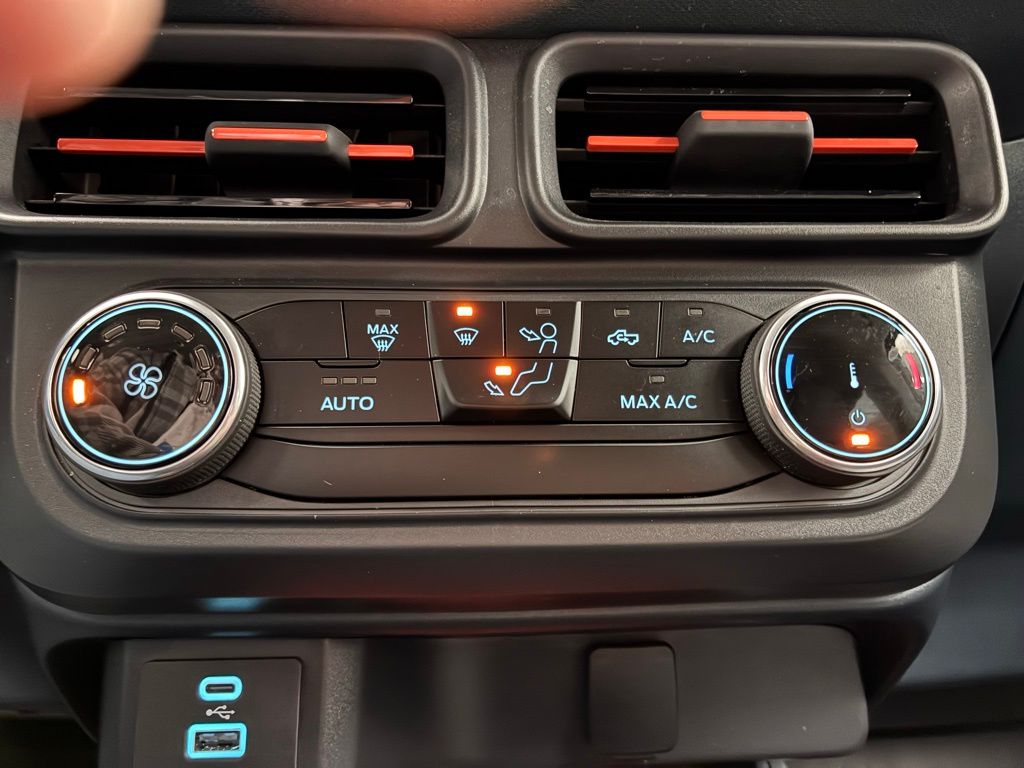 2024 Ford Maverick XLT photo 4