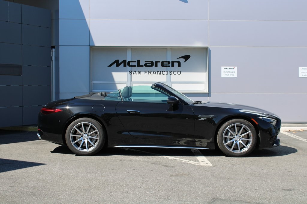 2023 Mercedes Benz SL AMG 43 photo 13
