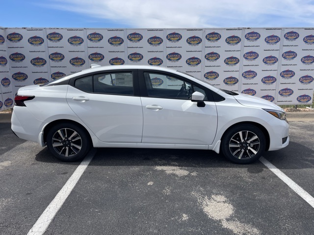 2025 Nissan Versa Sedan SV's photo