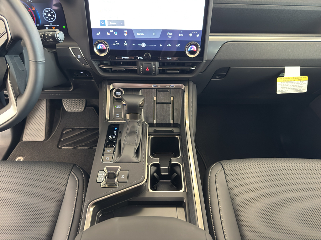 2025 Lexus GX 550 Premium photo 14