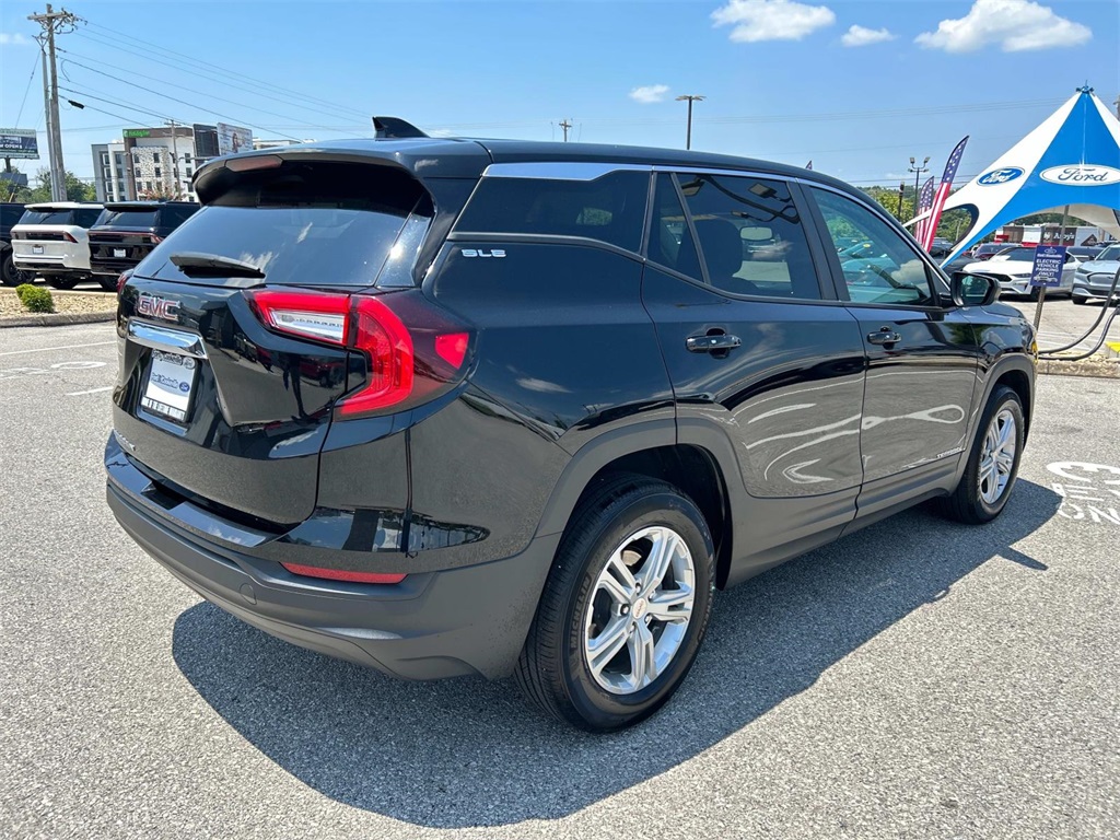 2024 Gmc Terrain SLE photo 4