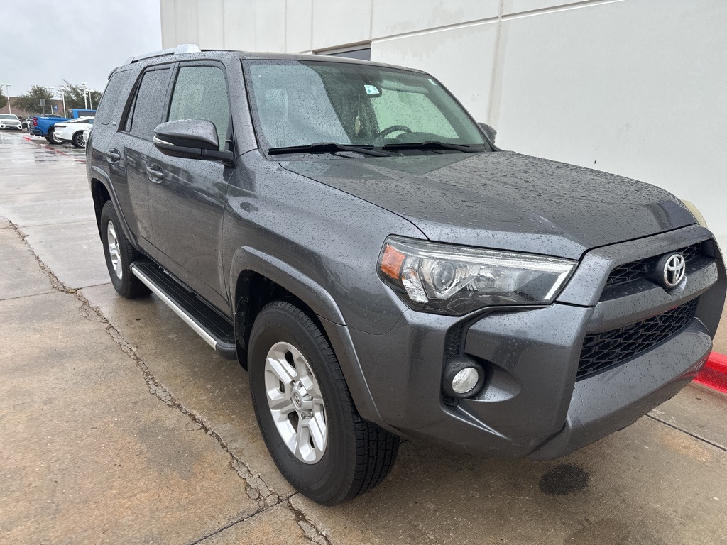 2014 Toyota 4Runner Base photo 3