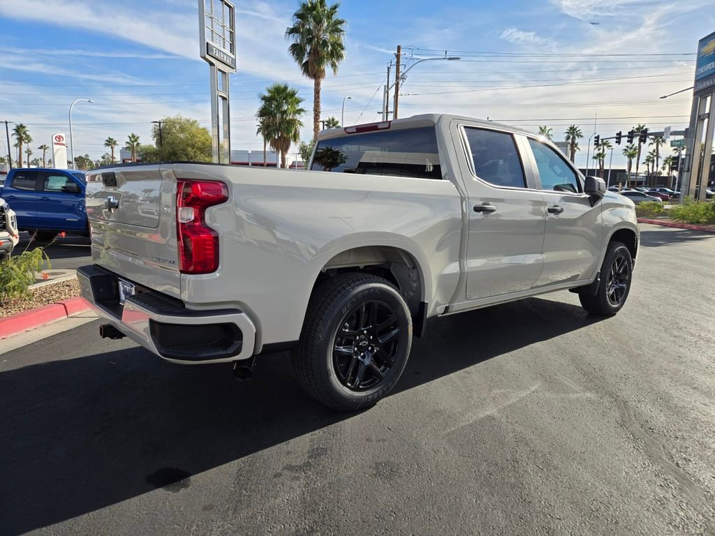 2026 Chevrolet Silverado 1500 Custom photo 4