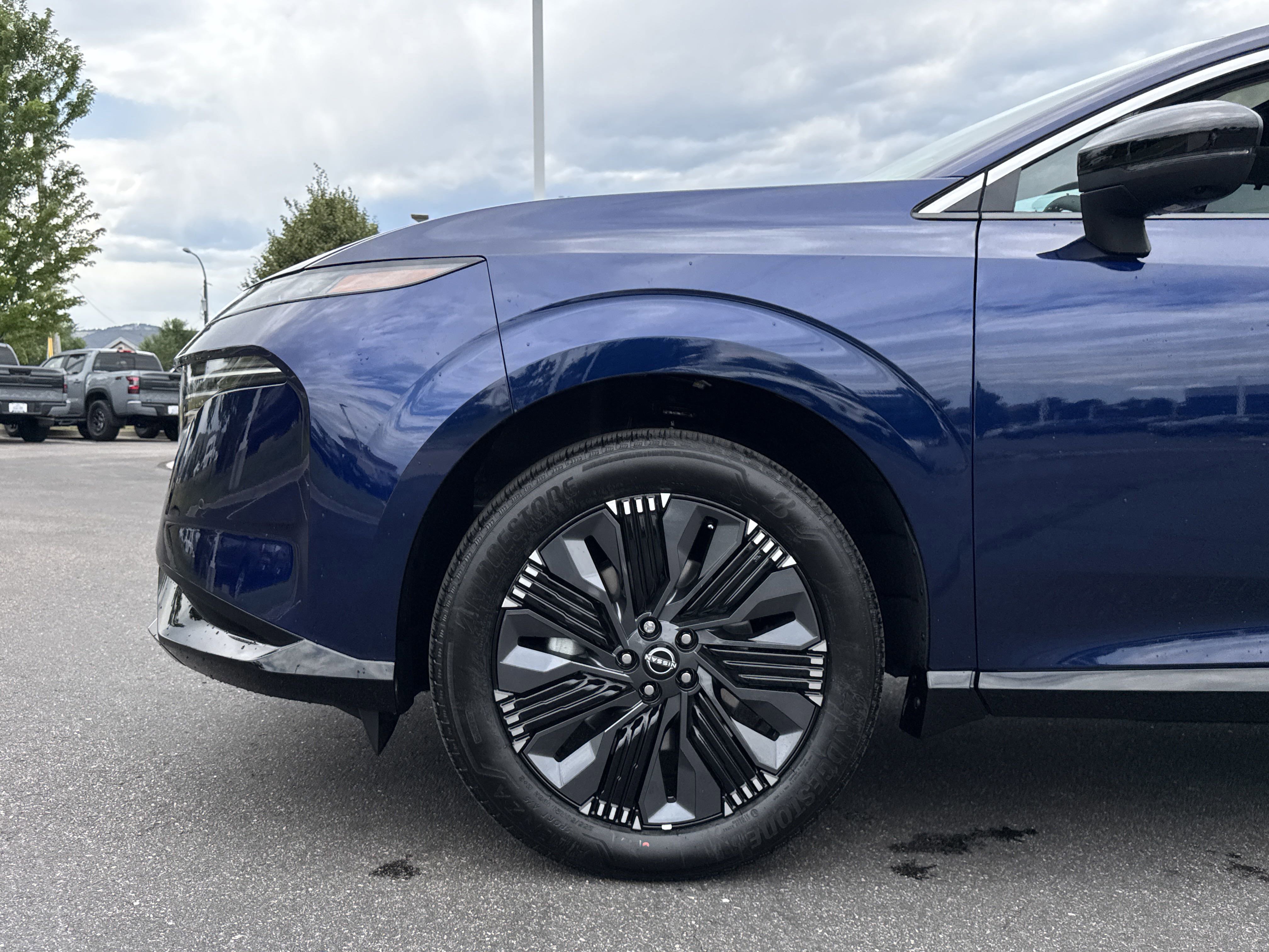 2025 Nissan Murano Platinum photo 4