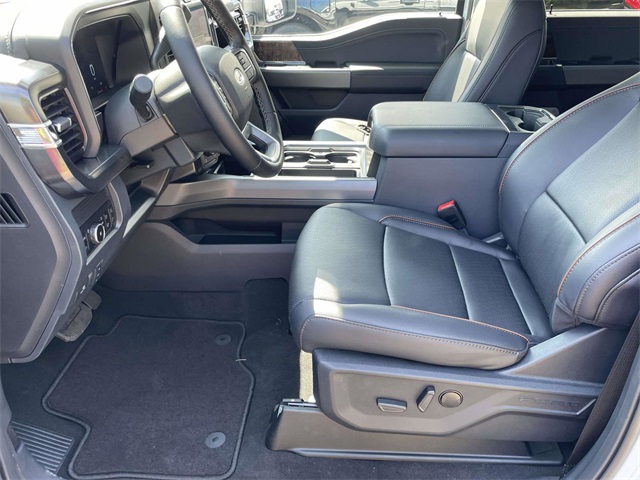2026 Ford F-250 photo 7