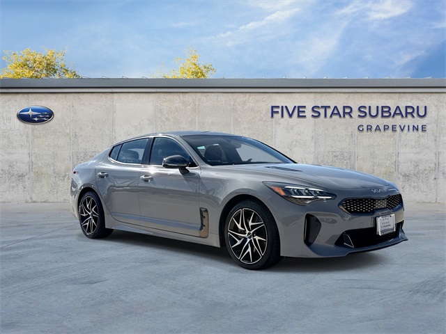 2022 Kia Stinger GT-Line's photo