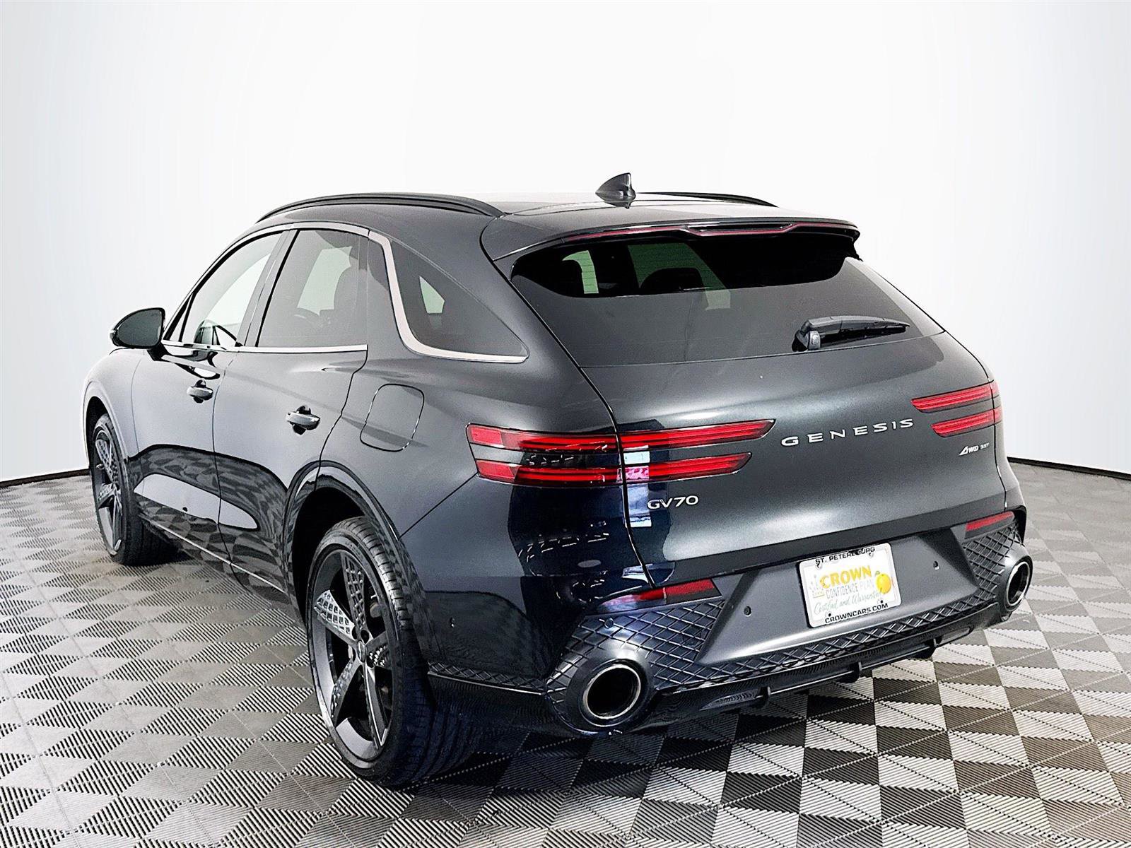 2022 Genesis GV70 3.5T Sport Prestige photo 4